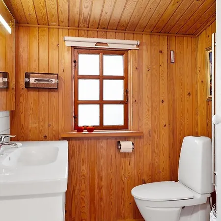 Stunning In W/ Wifi And 3 Bedrooms * Sjolund